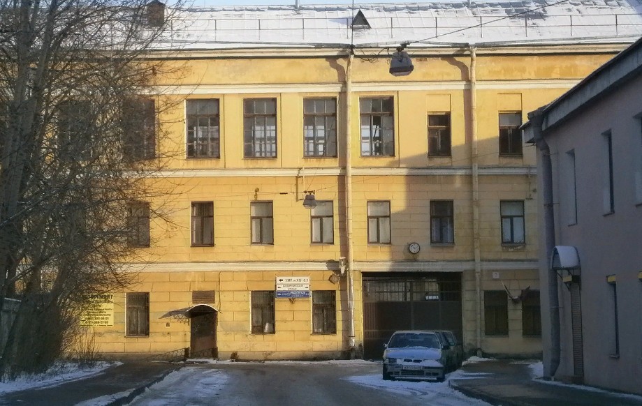 фасад дома, здание по адресу г Санкт-Петербург, ул Бобруйская, д 7